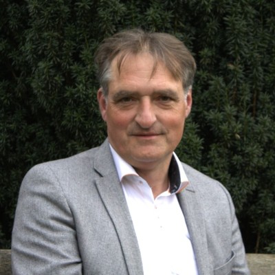 Arnaud van Holst
